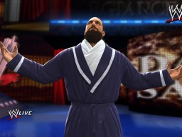 WWE13 DamienSandow3